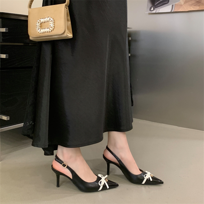2026 Summer Women's Pointed Toe Fashion High Heel Sandals with Bow and Closed Toe - Image 2
