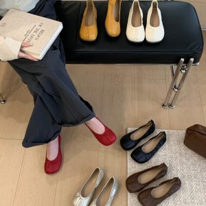 JIAMANNI Retro Split-Toe Ballet Flats for Women - Flat Low-Cut Slip-On Shoes, Large Size Available